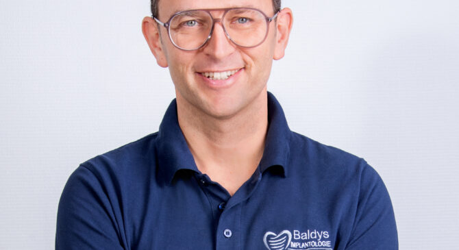Dr. Lukas Baldys